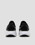 Nike Revolution Sepatu Running Wanita