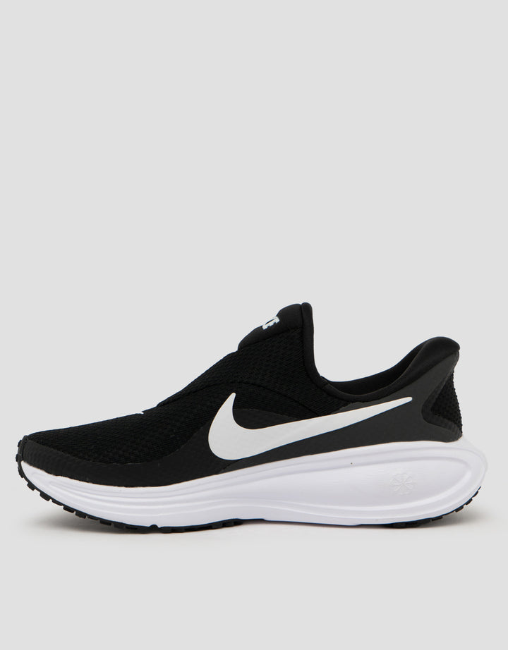 Nike Revolution Sepatu Running Wanita