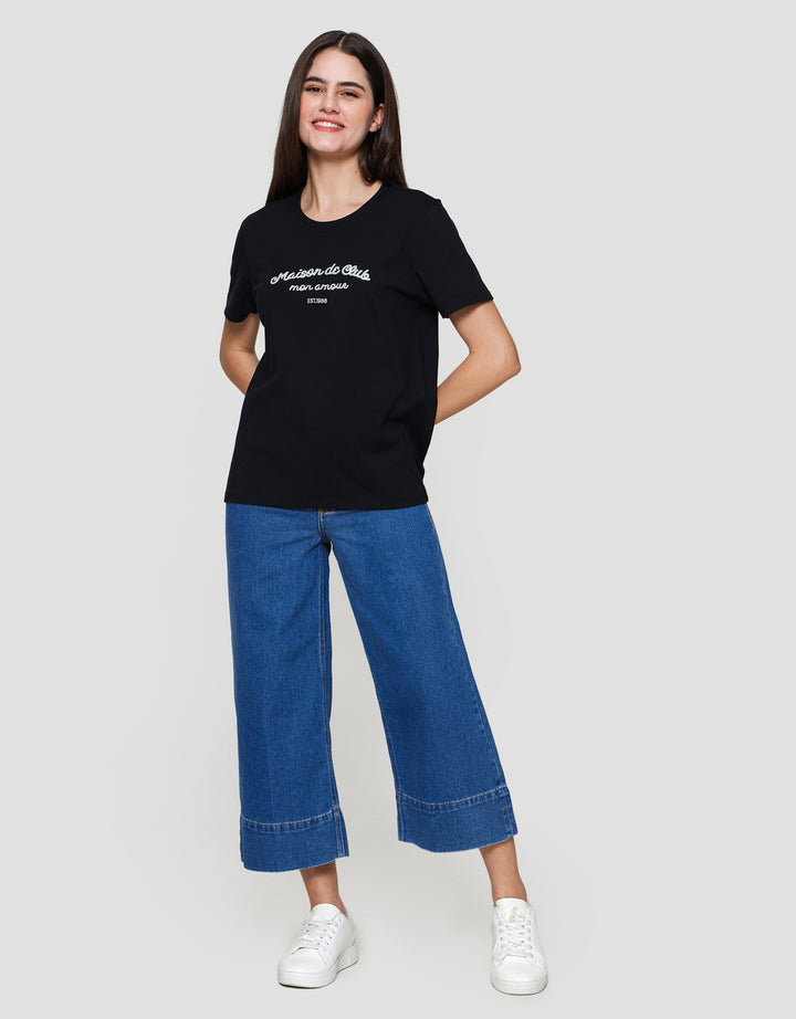 Nevada Reg Cvc Maison De Club Kaos Wanita