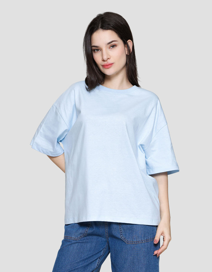 Nevada Comb Basic Kaos Oversize Wanita