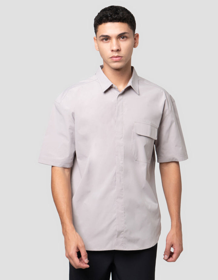 Suko Seamless Pocket Kemeja Lengan Pendek Pria