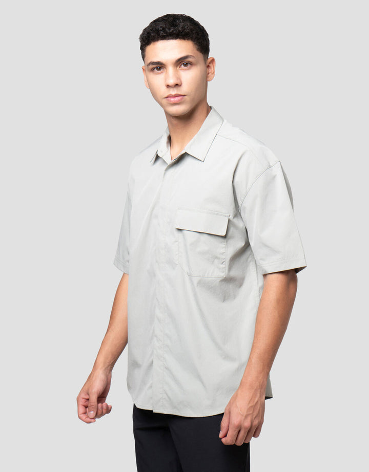 Suko Seamless Pocket Kemeja Lengan Pendek Pria