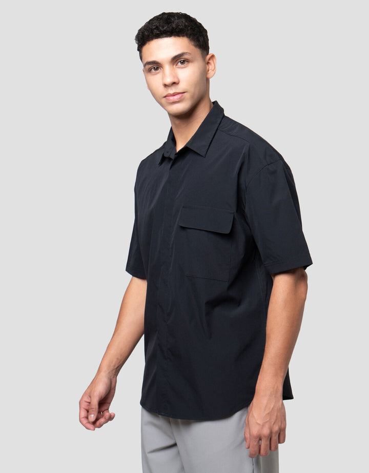 Suko Seamless Pocket Kemeja Lengan Pendek Pria