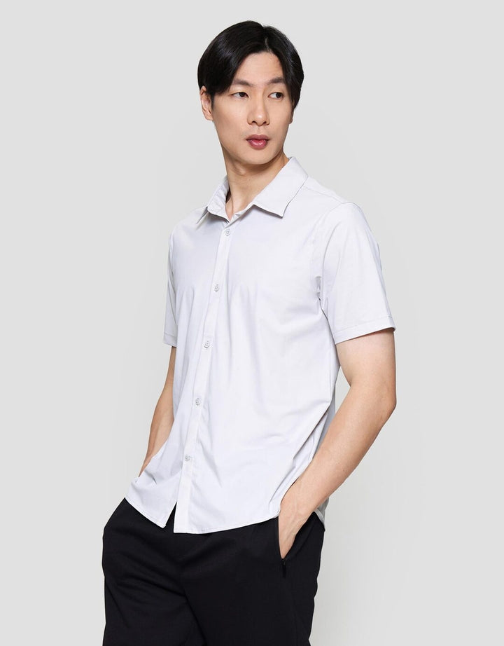 Suko Seamless Kemeja Pria