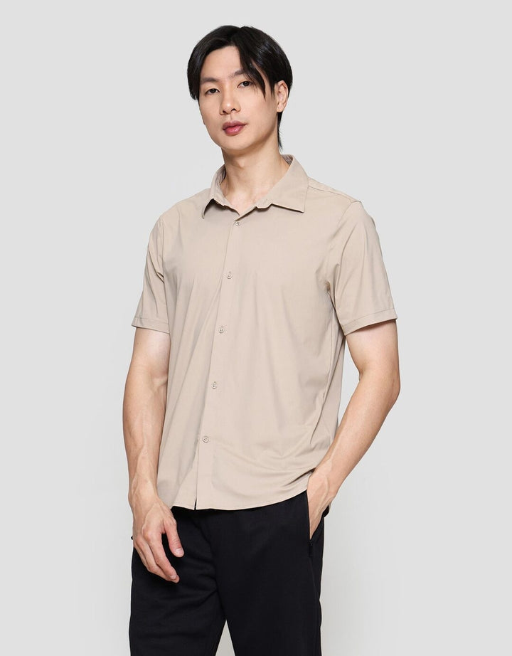 Suko Seamless Kemeja Pria