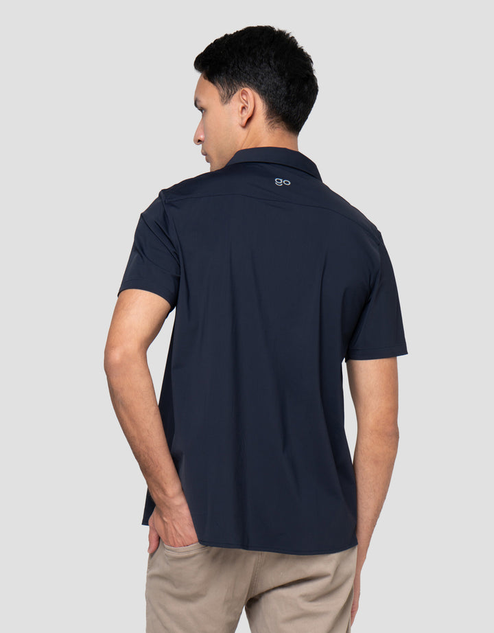 Suko Seamless Kemeja Pria