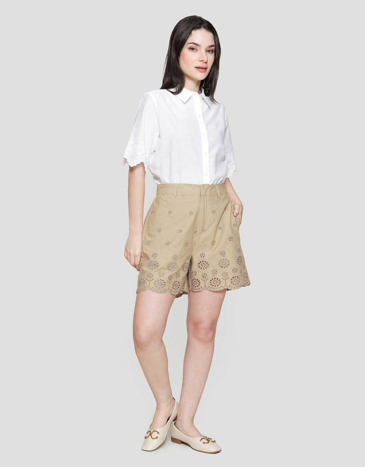 Connexion Eyeled Celana Pendek Wanita