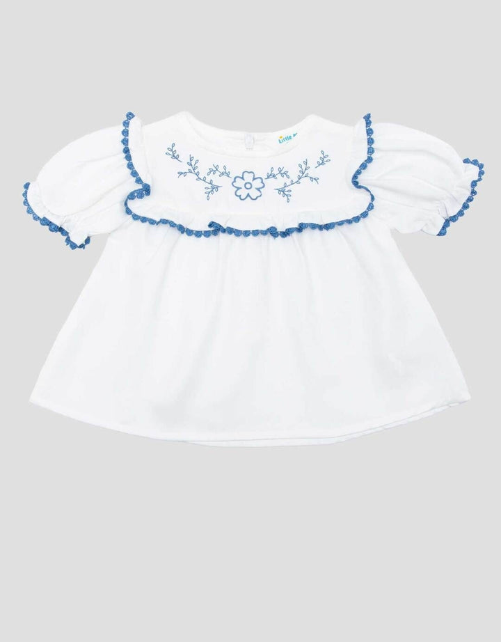 Little M With Lace Blouse Bayi