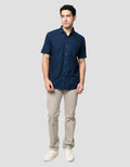 Lois Kemeja Basic Pria