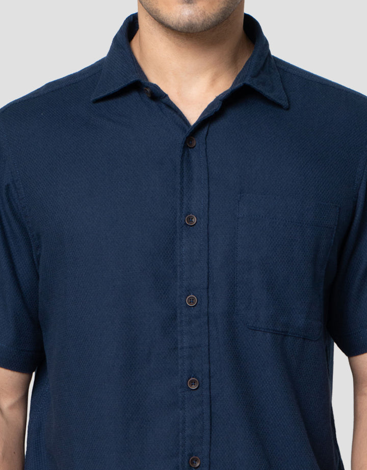 Lois Kemeja Casual Pria