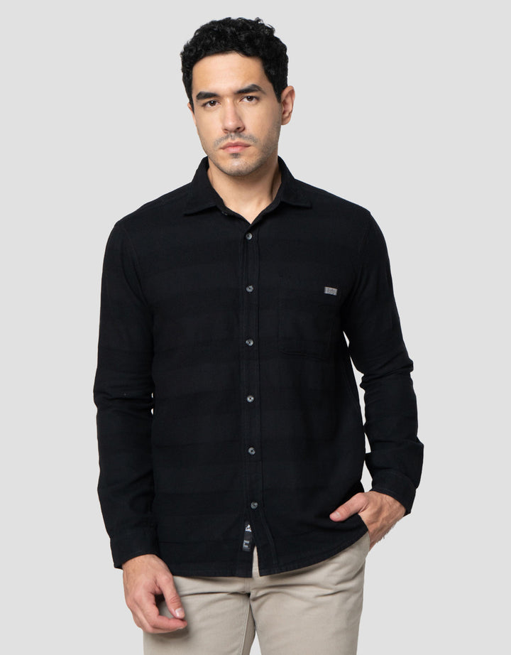 Lois Kemeja Casual Lengan Panjang Pria