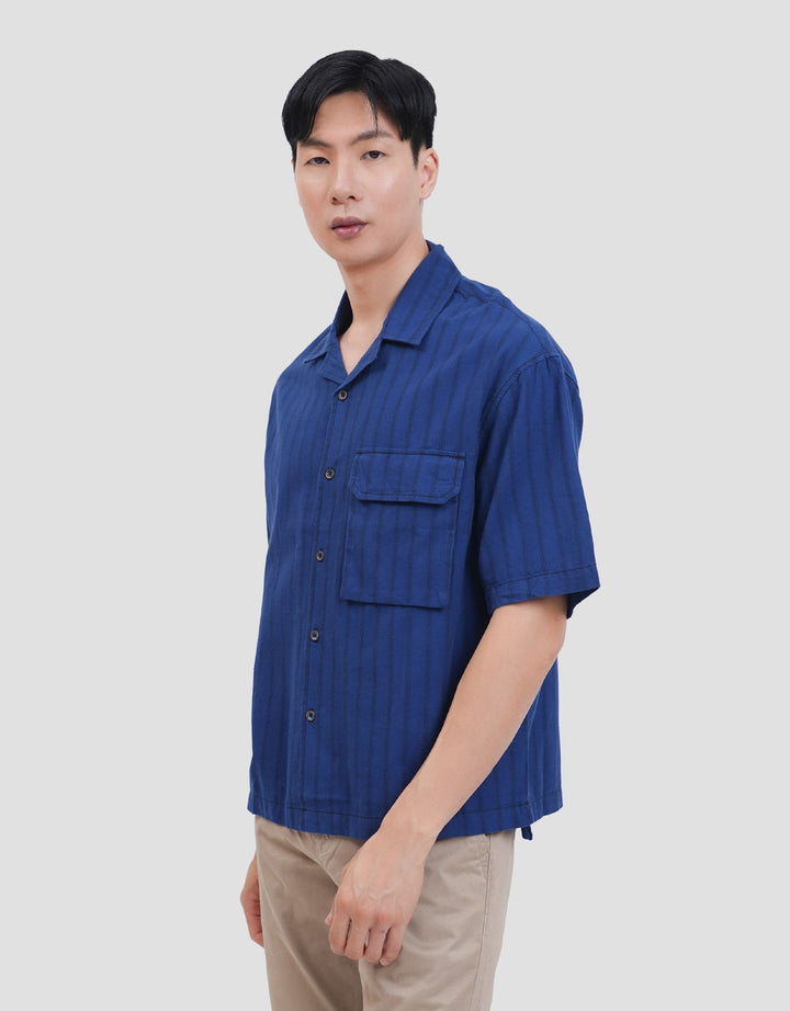 Lois KLS609D Kemeja Lengan Pendek Pria