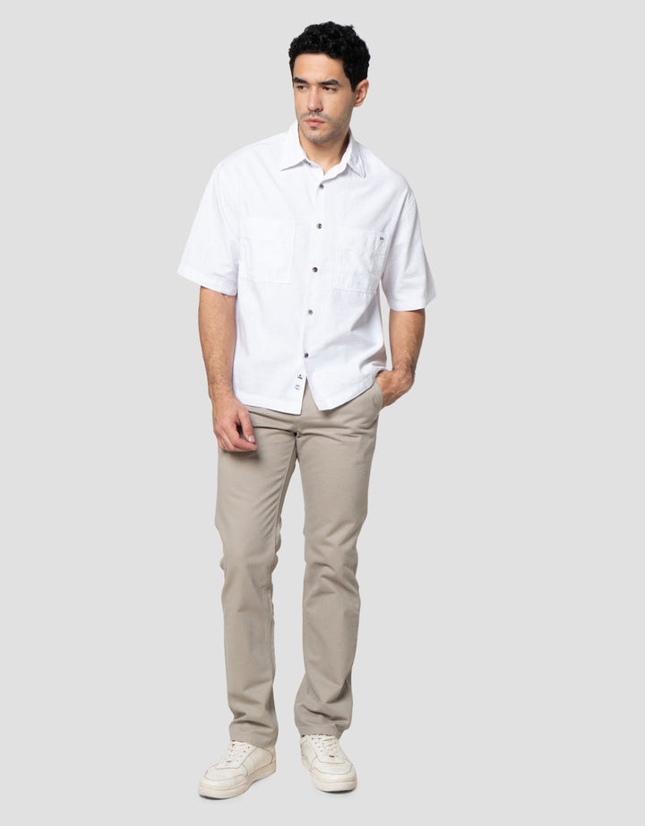Lois Comfort Kemeja Pria