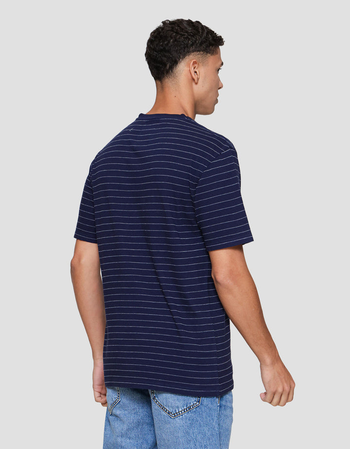 Lois Print Stripes Kaos Lengan Pendek Pria