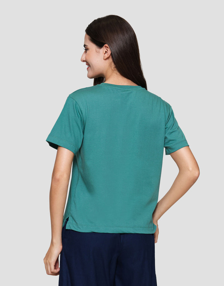NEVADA BASIC CVC KAOS WANITA