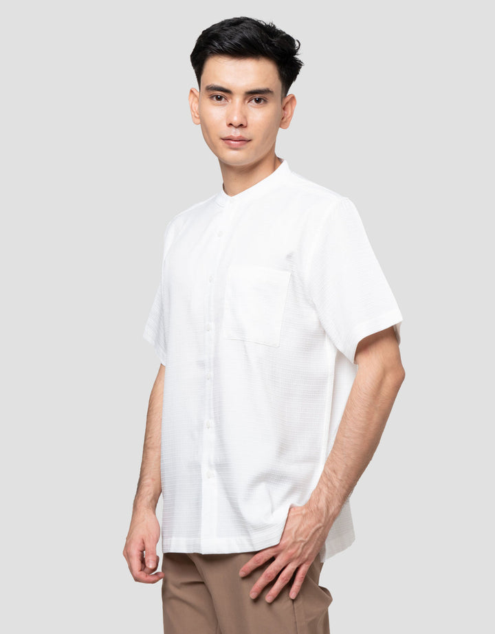 Cole Mandarin Collar Texture Waffle Kemeja Pria
