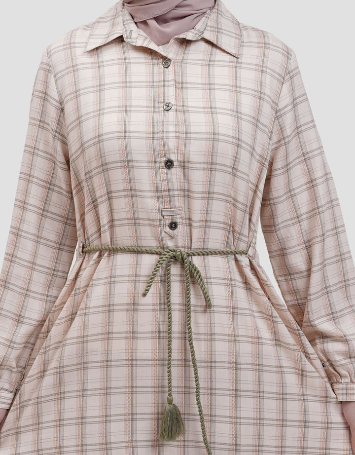 Expand Juwita Dress Wanita