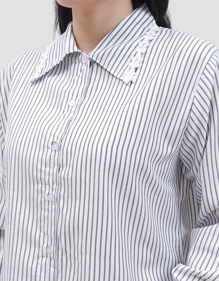 MxM Connexion Lace Stripe Kemeja Lengan Panjang Wanita