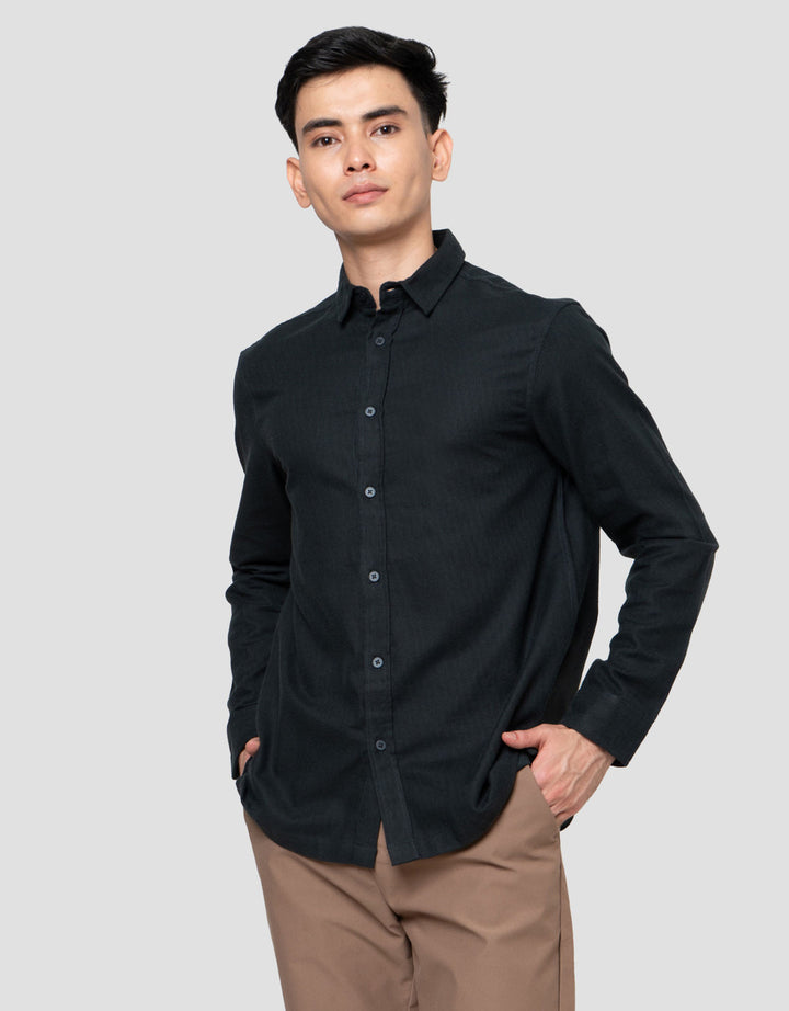 Cole Flanel Solid Heringbone Kemeja Pria