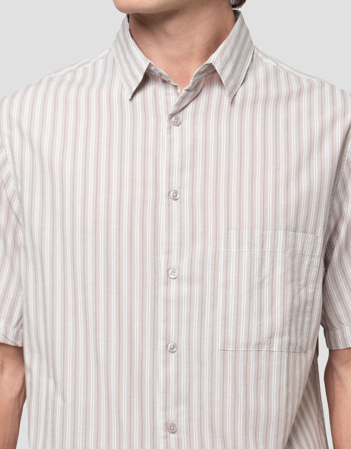 Cole Stripe Kemeja Pria