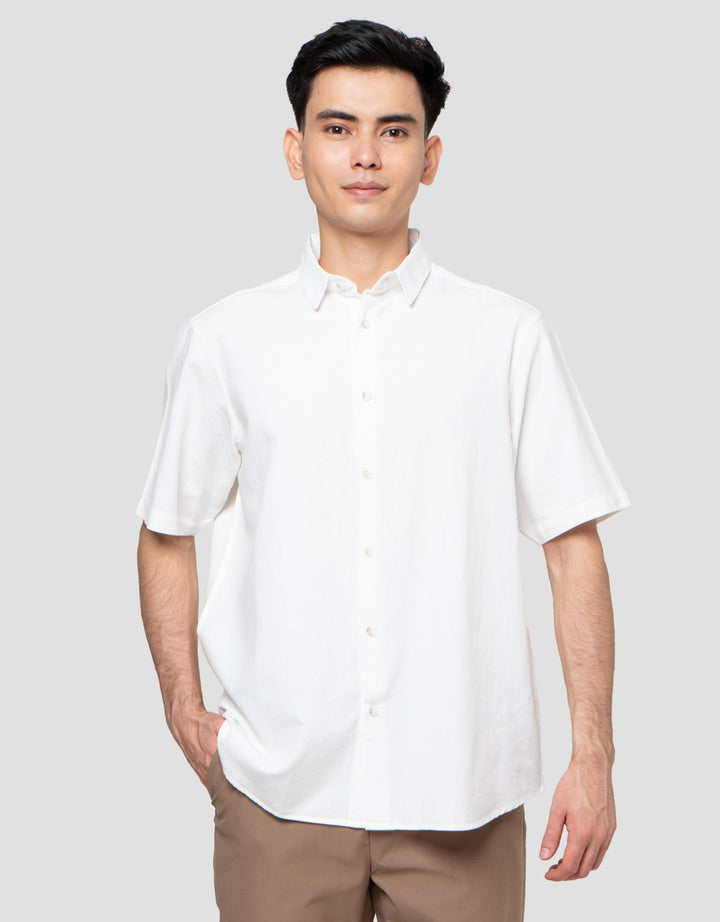 Cole Linen Looks Rami Kemeja Pria