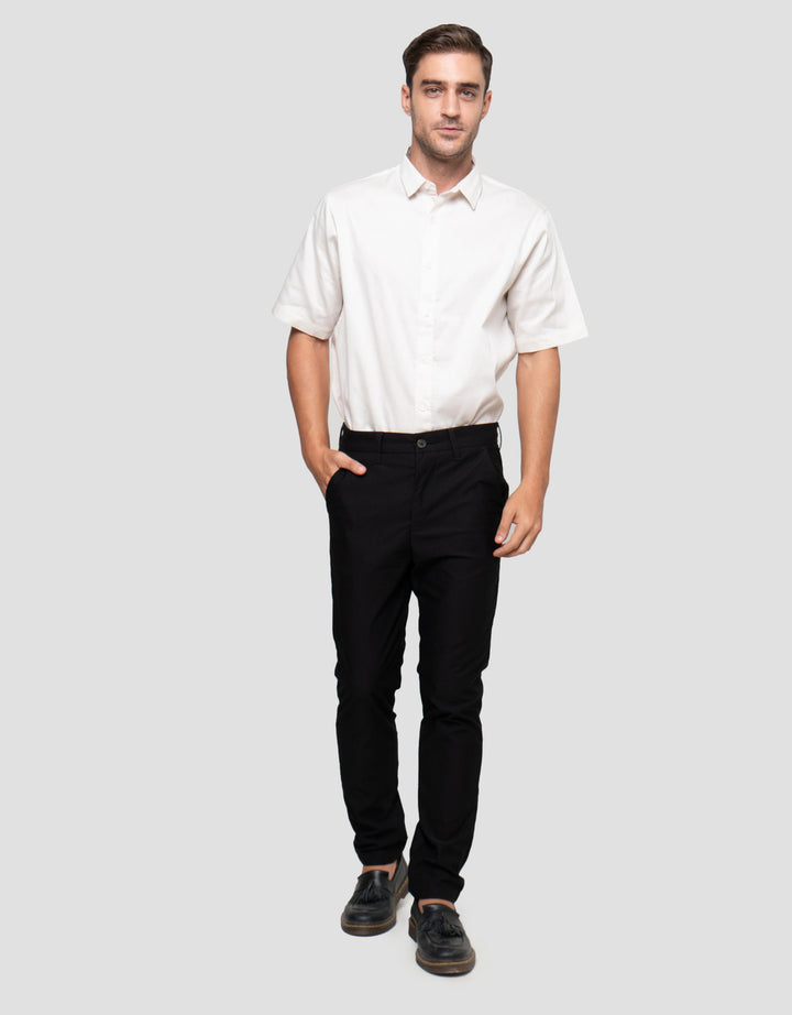 Cole Woven Slim Saten Celana Chinnos Pria