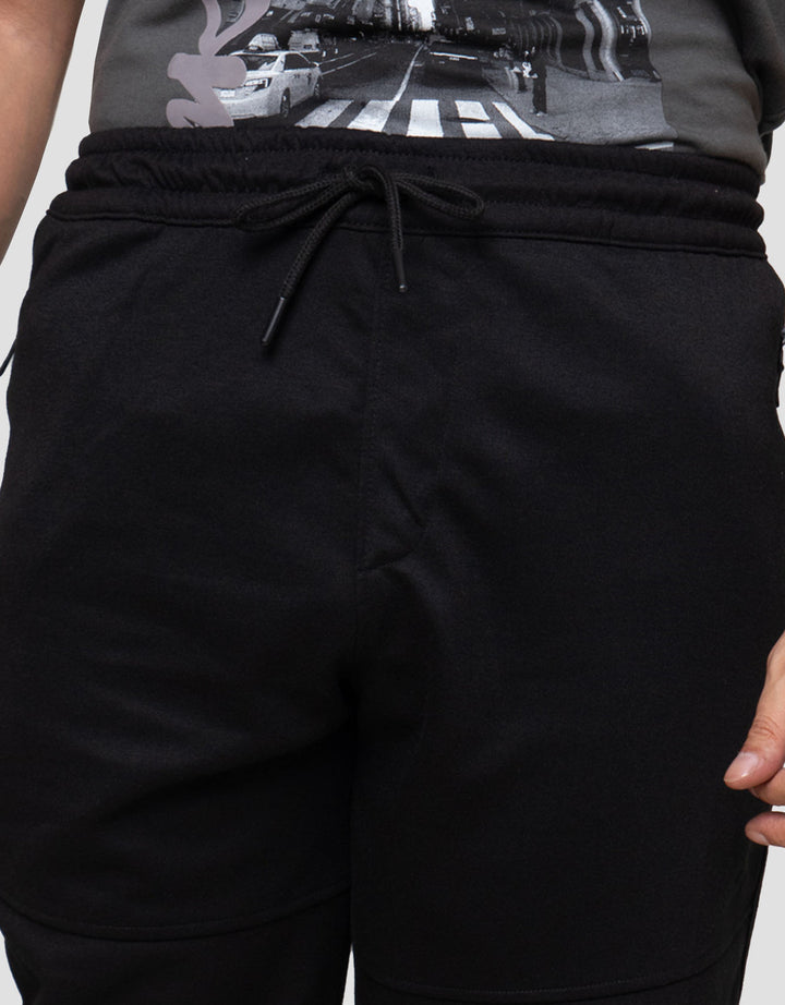 Nevada Cut & Sewn With Zipper Celana Jogger Pria