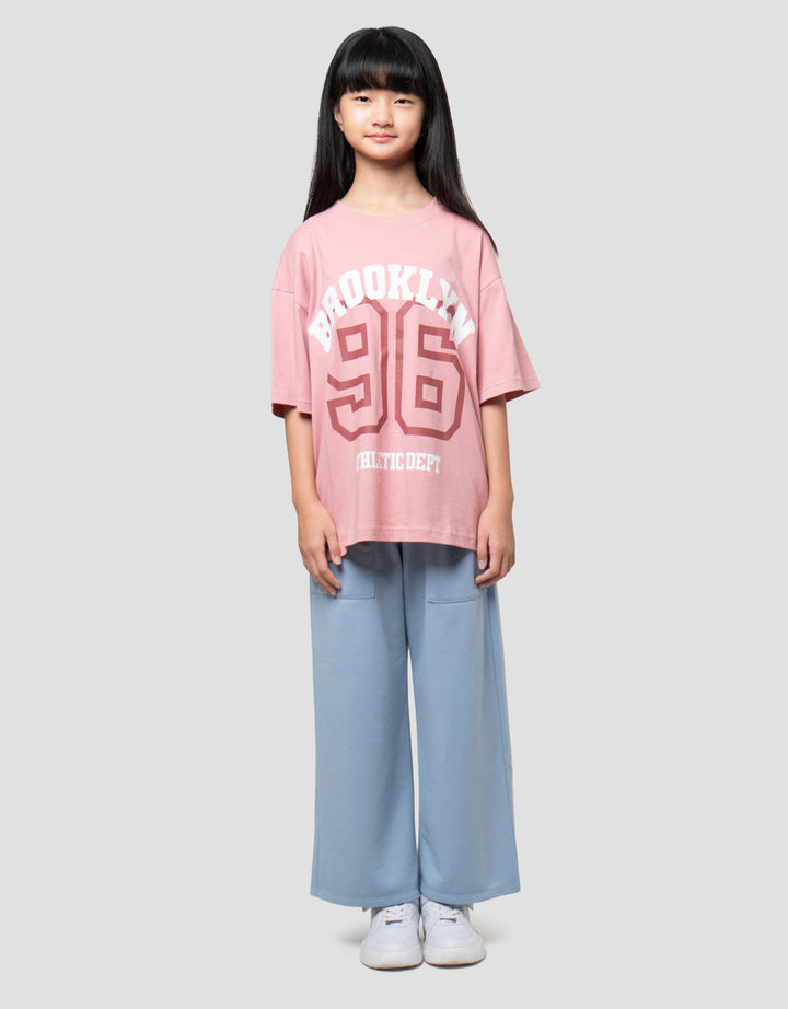 Nevada Sablon Brooklyn Kaos Oversize Anak Perempuan