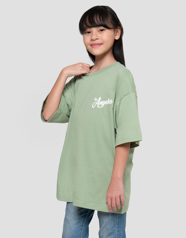 Nevada Sablon Los Angeles Kaos Oversize Anak Perempuan