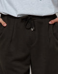 Details Short Pants Knit Drawstring Inside (Tuck In)