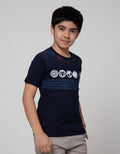Marvel Logo Kantong T-Shirt Avengers
