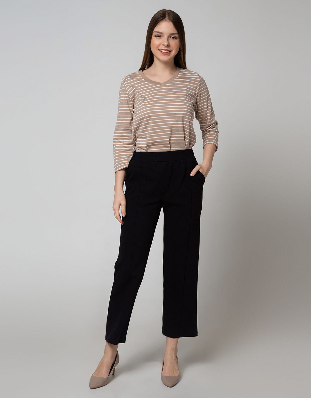 Details Long Pants Knit With Button Opening