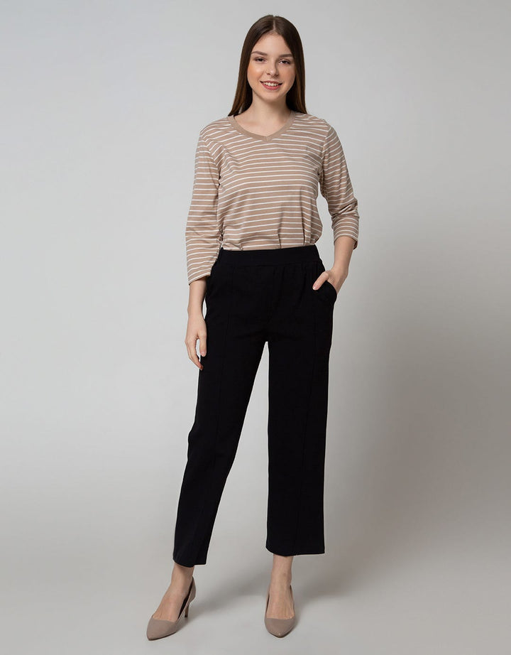 Details Long Pants Knit With Button Opening