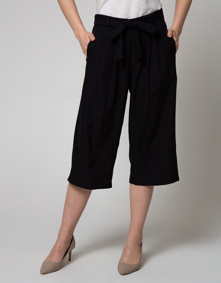 St. Yves Capri Women's Culottes Pants