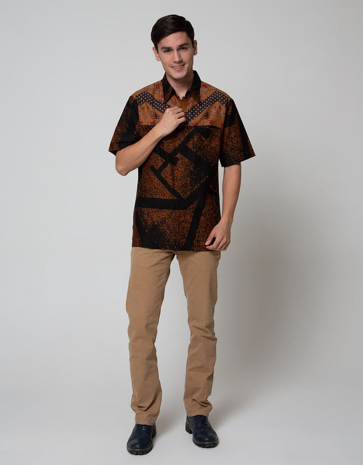 ADIKUSUMA BATIK HEAD