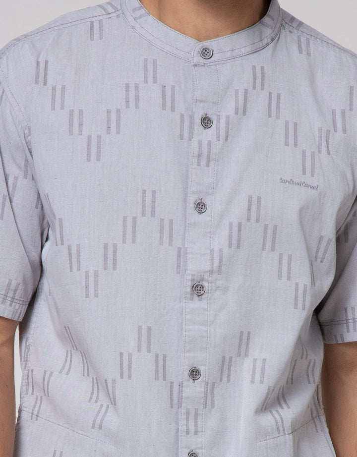 Cardinal Casual Short Sleeve Recatngular Motif