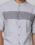 Cardinal Casual Kemeja Koko Motif