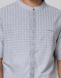 Cardinal Casual Short Sleeve Sqaure Shadow Look