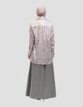 Expand Samara One Set Pakaian Wanita