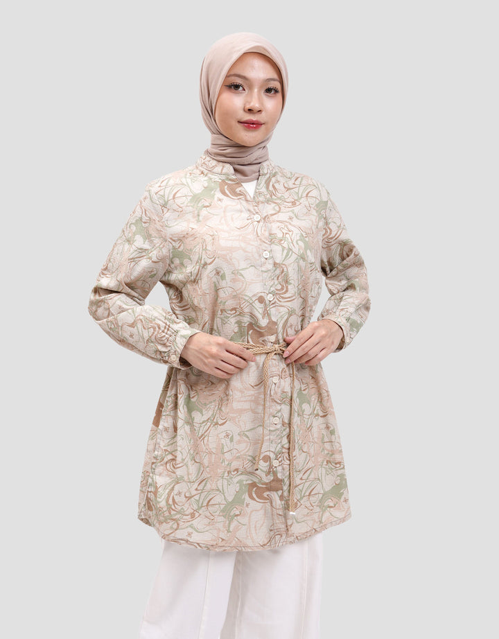 Expand Adelia Blouse Wanita