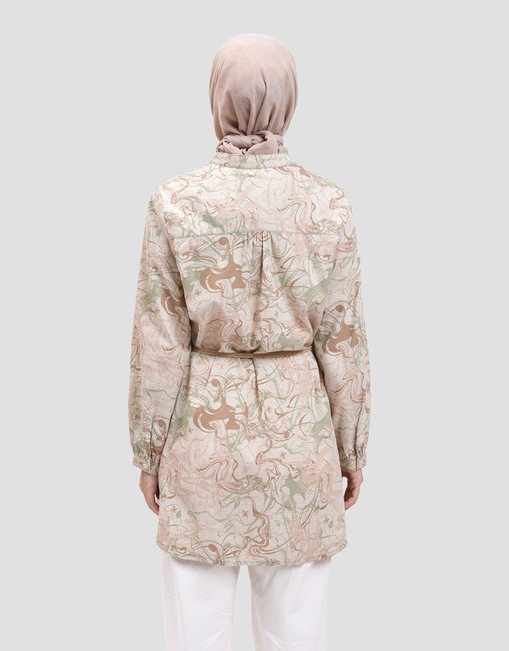Expand Adelia Blouse Wanita