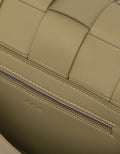 KHA Crossbody Bag KAA507 Wanita