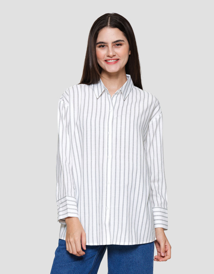 Nevada Pin Stripes Kemeja Oversize Wanita