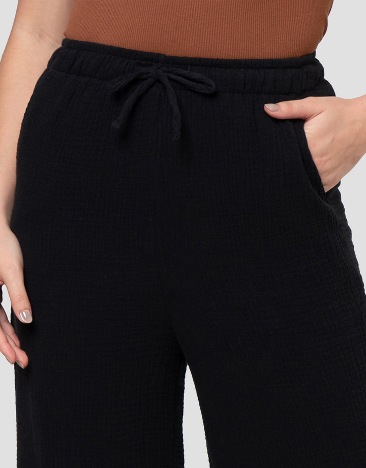 Nevada Wide Elastic Band Textured Celana Kulot Wanita