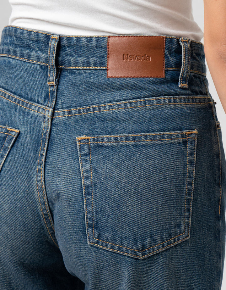 Nevada Barrel With Knee Details Celana Denim Wanita