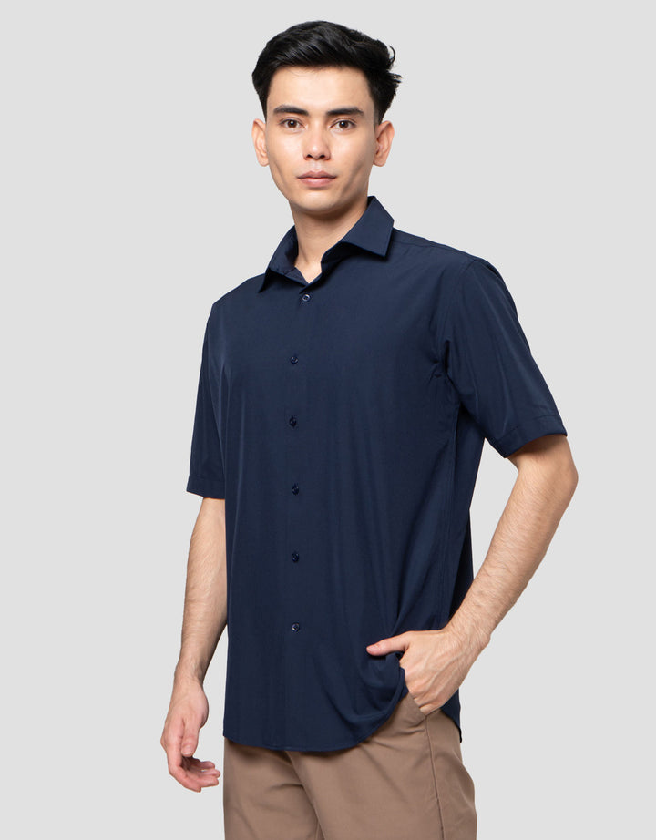 Cole Micro Stretch Fit Kemeja Pria