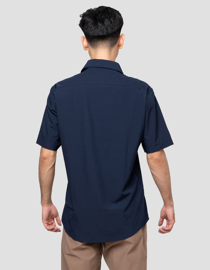 Cole Micro Stretch Fit Kemeja Pria