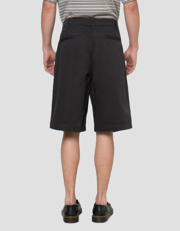 Cole Woven Celana Pendek Pria