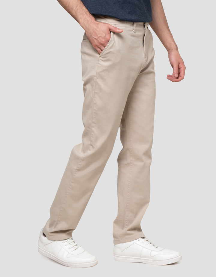 Cole Woven Celana Panjang Pria