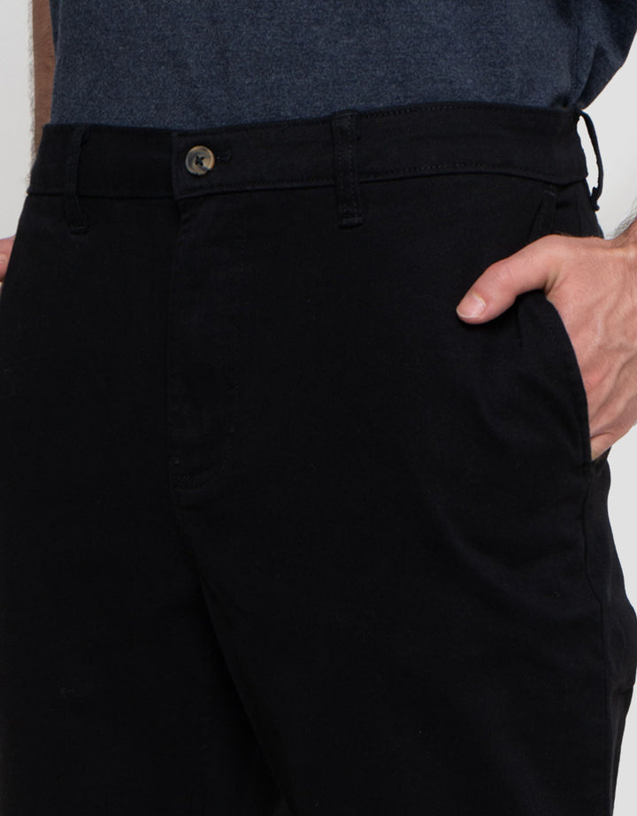 Cole Woven Slim Celana Panjang Chinos Pria